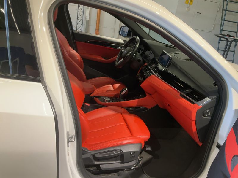 BMW X2 xDrive 20i M Sport — zdjęcie 11