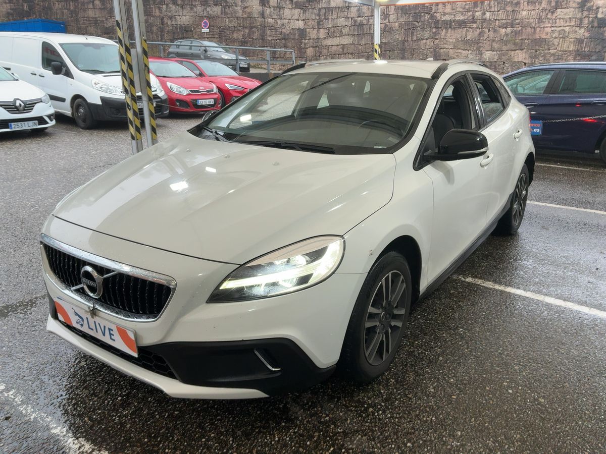 Volvo V40 2019
