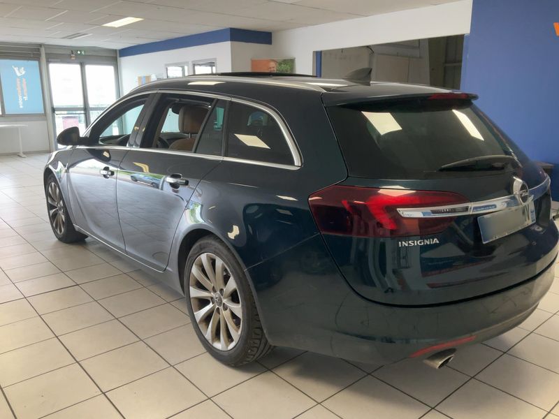 Opel Insignia Sports Tourer 2.0 CDTI Cosmo Pack — zdjęcie 3
