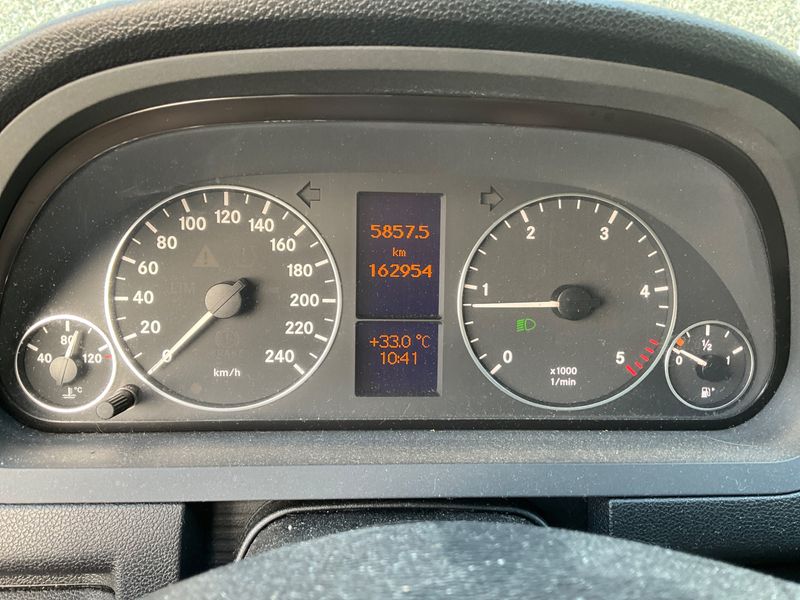 Mercedes-Benz A-Klasse A 160 CDI Classic — zdjęcie 4