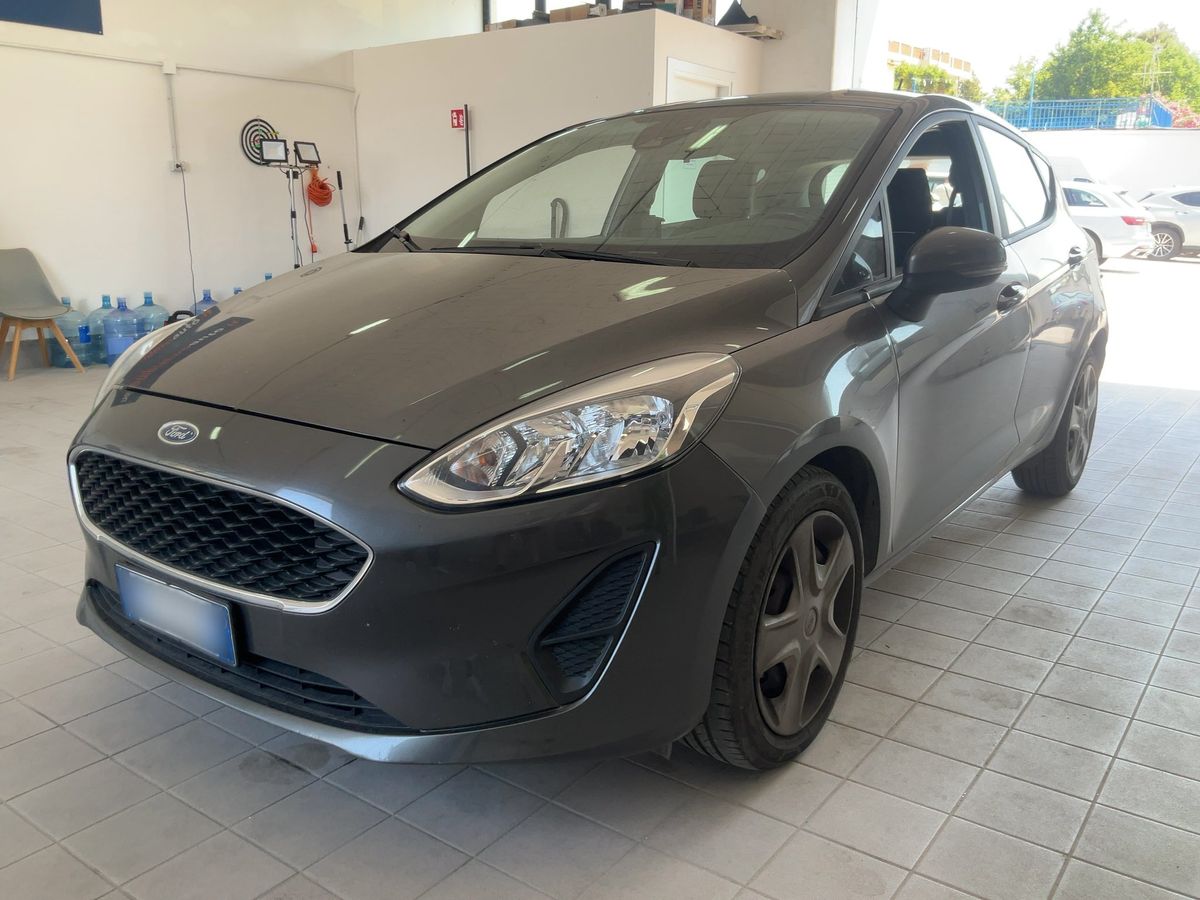 Ford Fiesta 2018 — photo 1