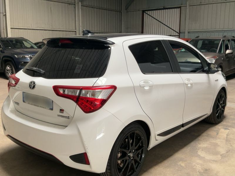Toyota Yaris 1.5 Hybrid GR Sport — zdjęcie 6