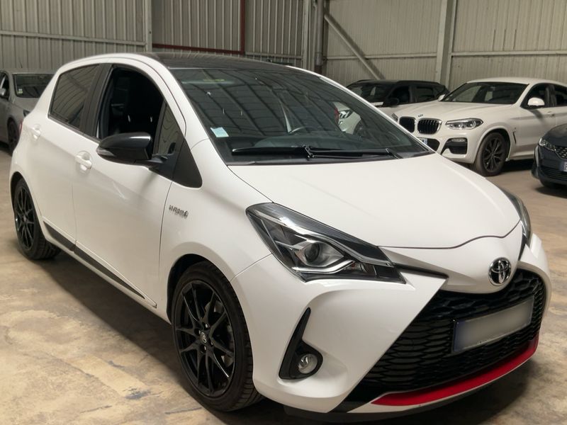 Toyota Yaris 1.5 Hybrid GR Sport — zdjęcie 8