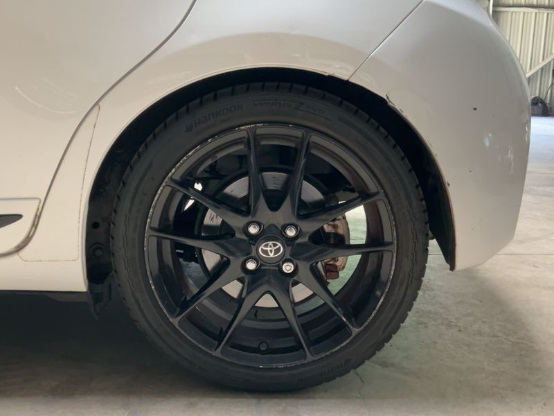 Toyota Yaris 1.5 Hybrid GR Sport 2020 – снимка 5