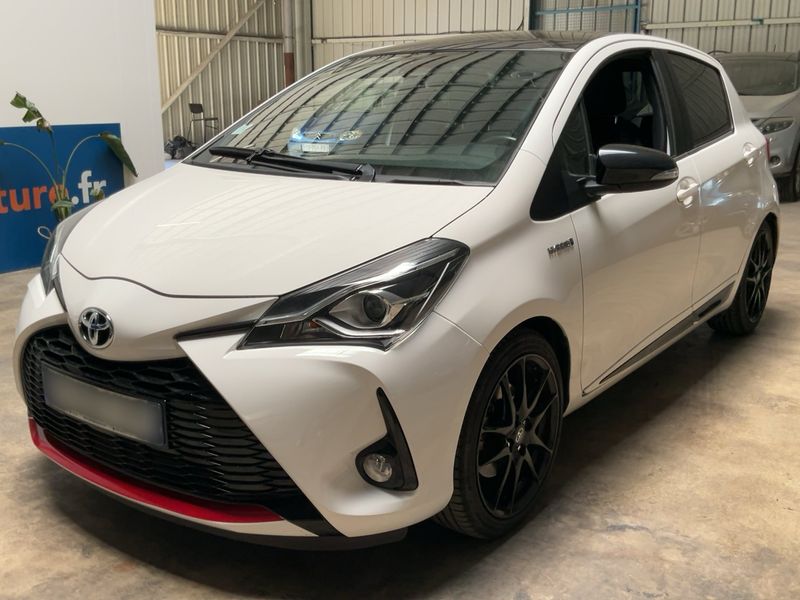 Toyota Yaris 1.5 Hybrid GR Sport — zdjęcie 2