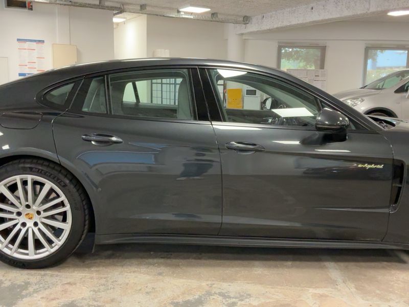 Porsche Panamera 4 E-Hybrid — zdjęcie 7