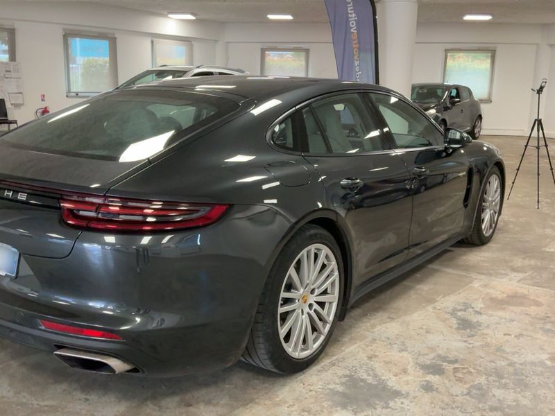 Porsche Panamera 4 E-Hybrid — zdjęcie 6