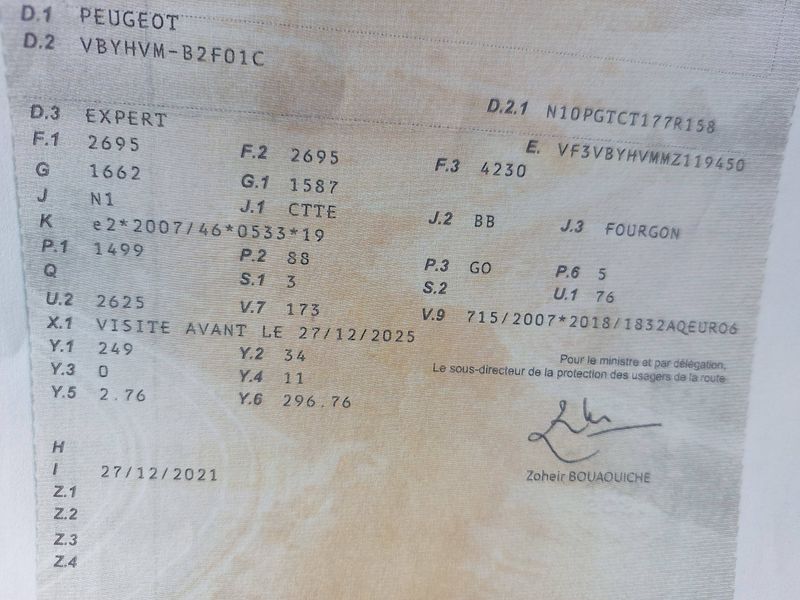 Peugeot Expert 1.5 Blue-HDi Premium L2 — zdjęcie 15