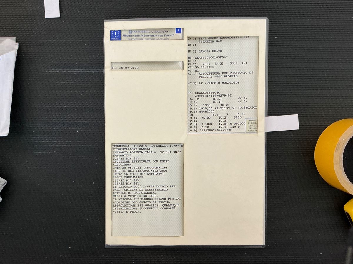 Lancia Delta 1.9 TwinTurbo Diesel Oro