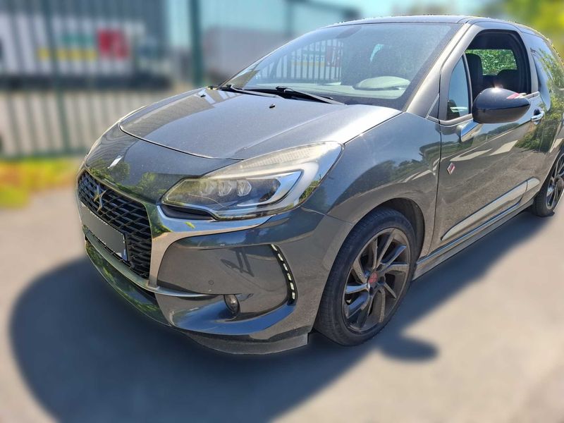 DS Automobiles DS3 1.6 THP Performance Line — zdjęcie 2