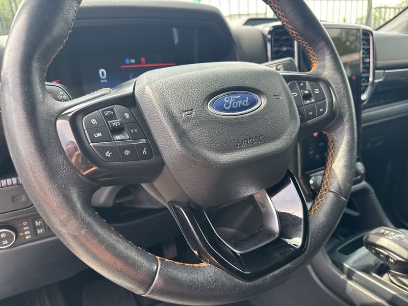 Ford Ranger 2.0 TDCi EcoBlue Wildtrak e-4WD Doppelkabine — zdjęcie 24