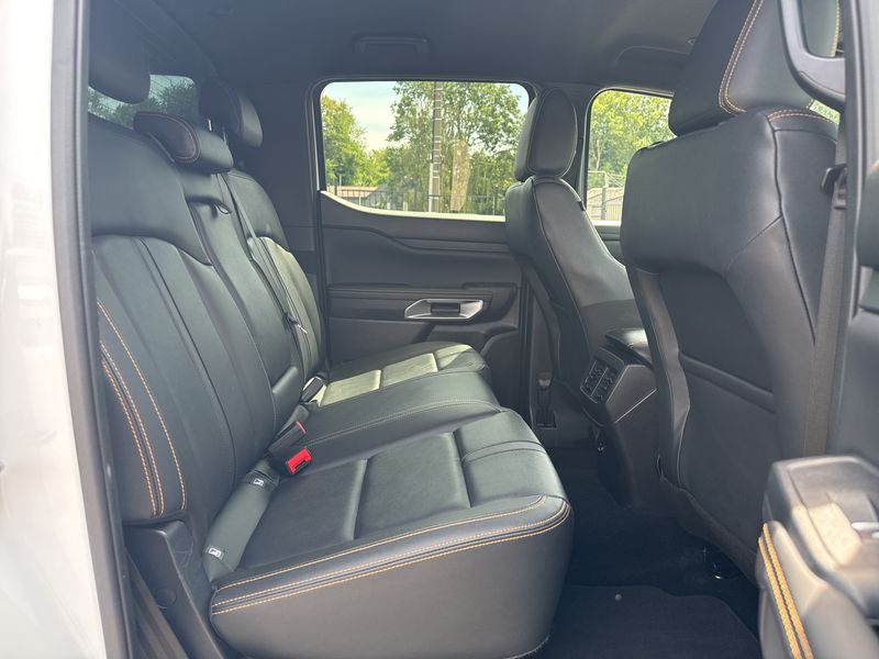 Ford Ranger 2.0 TDCi EcoBlue Wildtrak e-4WD Doppelkabine — zdjęcie 14