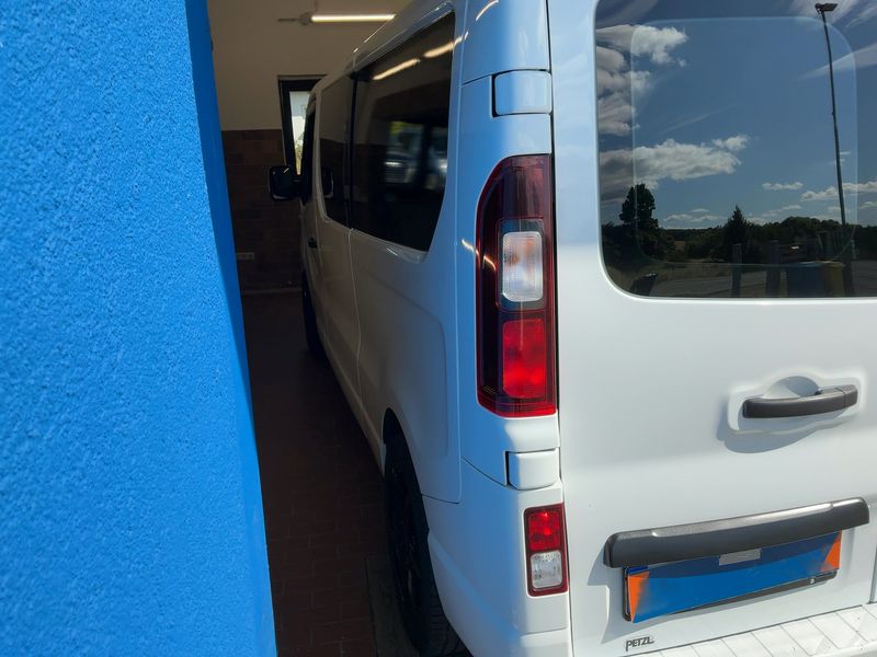 Opel Vivaro 1.6 CDTI Biturbo Kasten L2H1 2,9t Doppelkabine — zdjęcie 3