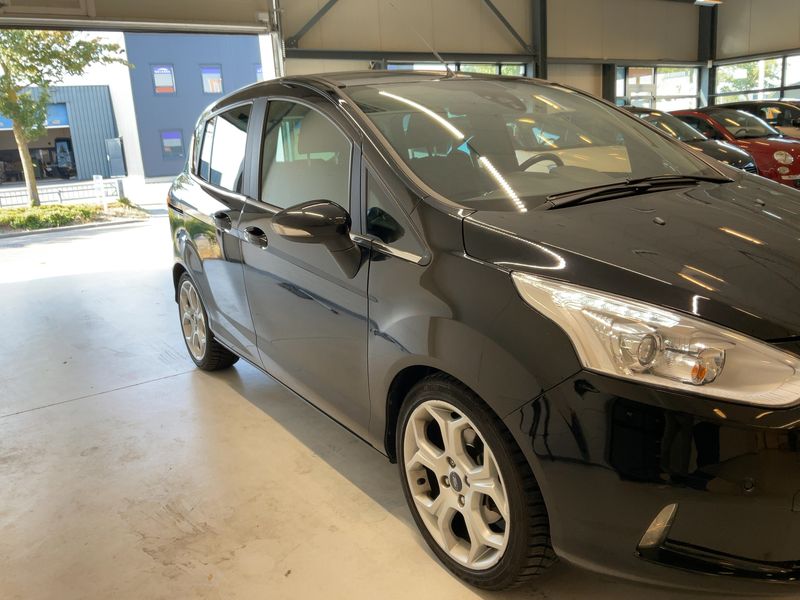 Ford B-Max 1.6 Ti-VCT Titanium — zdjęcie 8