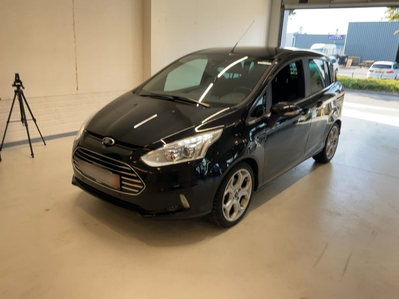 Ford B-Max 1.6 Ti-VCT Titanium