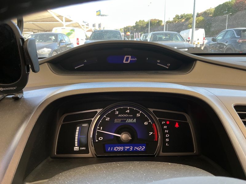 Honda Civic 1.3 Hybrid Elegance — zdjęcie 13