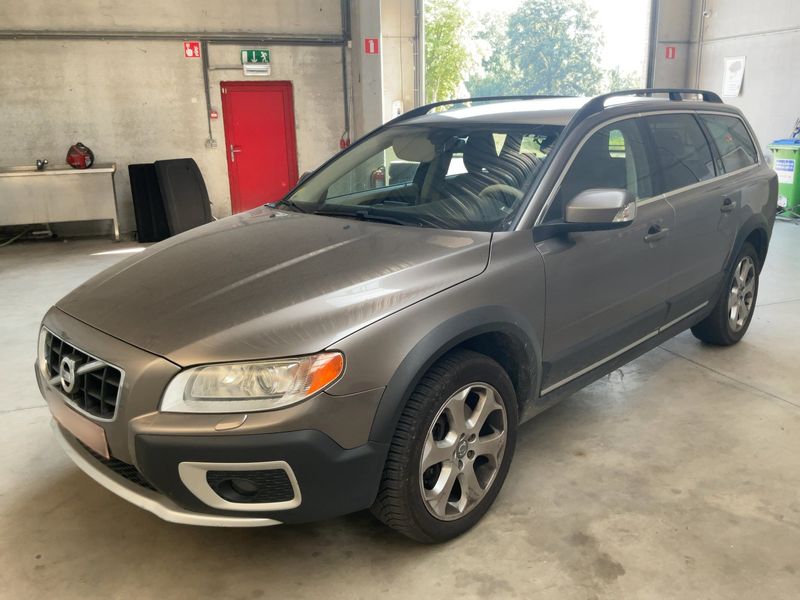 Volvo XC70 2.4 D4 Summum AWD