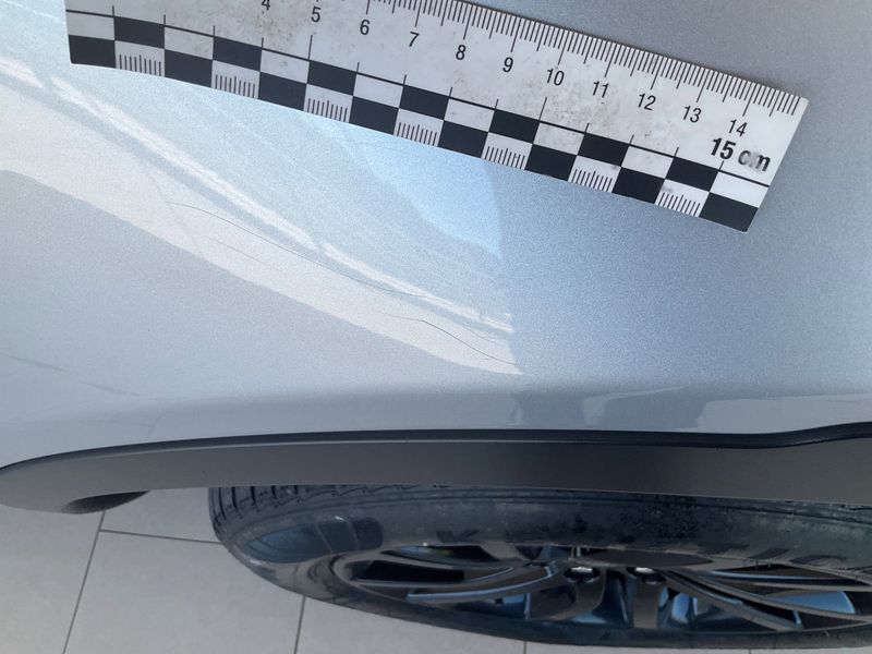 Land Rover Discovery Sport 2.0 Td4 SE AWD 2019 – снимка 22