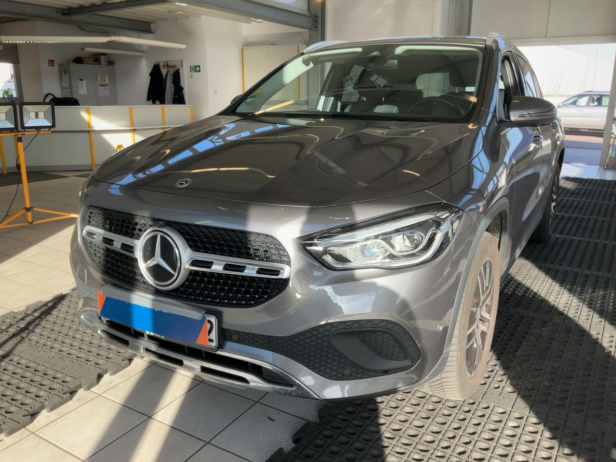 Mercedes-Benz GLA-Klasse 2021 — photo 1