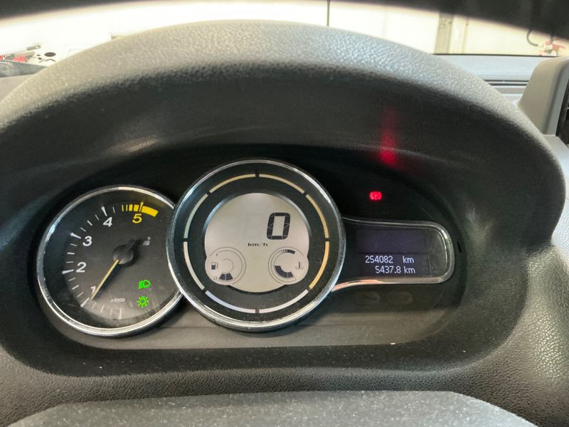 Renault Megane 1.5 dCi Limited — zdjęcie 4