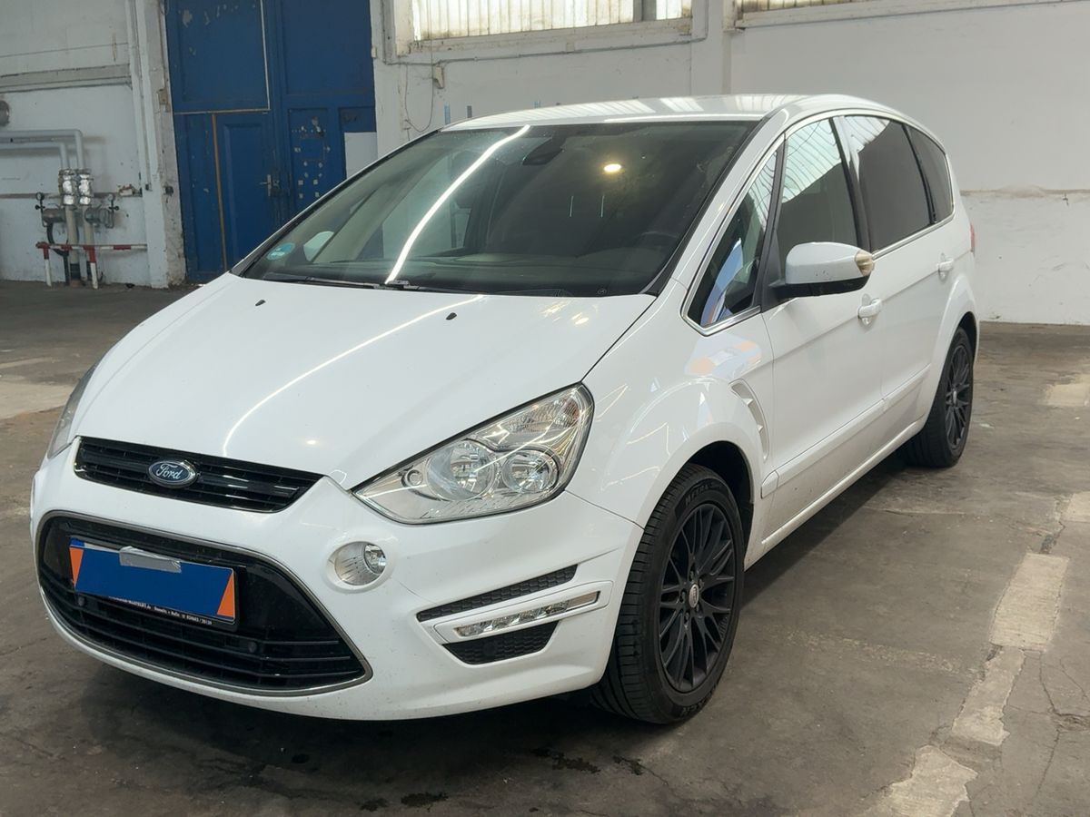 Ford S-Max 2.2 TDCi Titanium