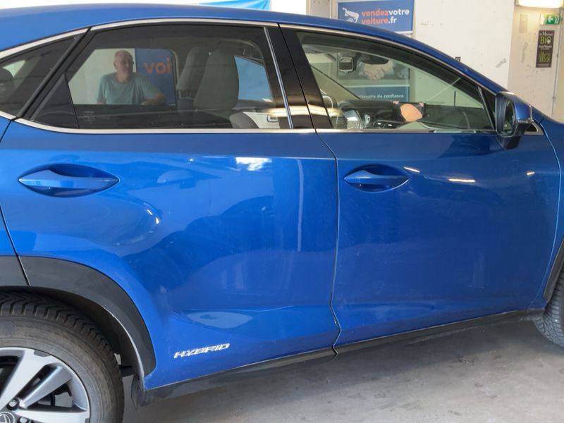 Lexus NX-Serie NX 300h E-Four Executive — zdjęcie 7