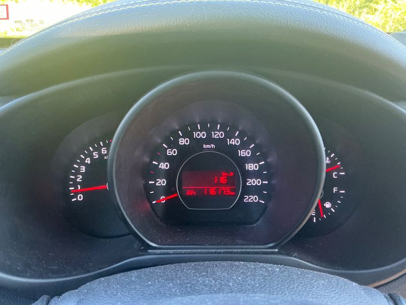 Kia Soul 1.6 GDI Dream Team — zdjęcie 13