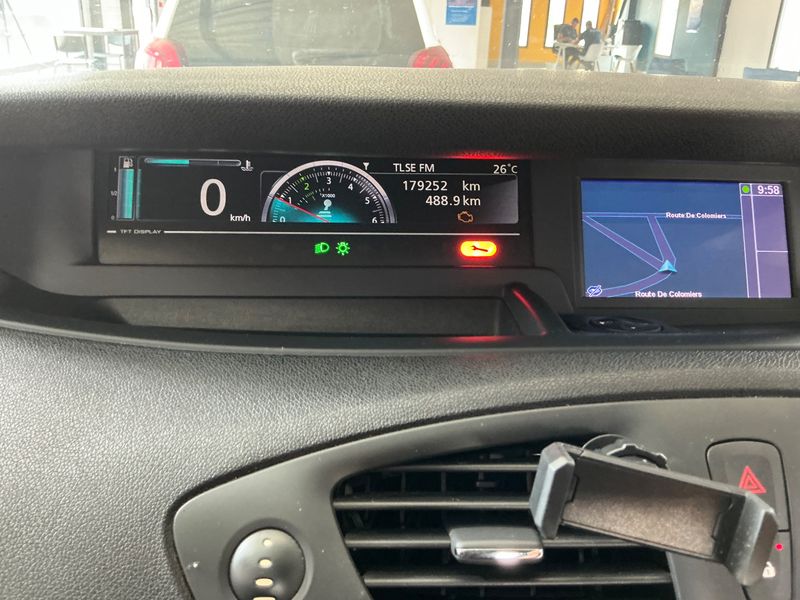 Renault Scenic 1.5 dCi Expression 2012 – снимка 4
