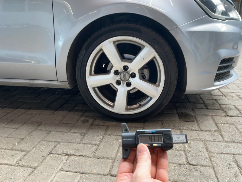 Audi A1 Sportback 1.4 TDI 2015 – снимка 11