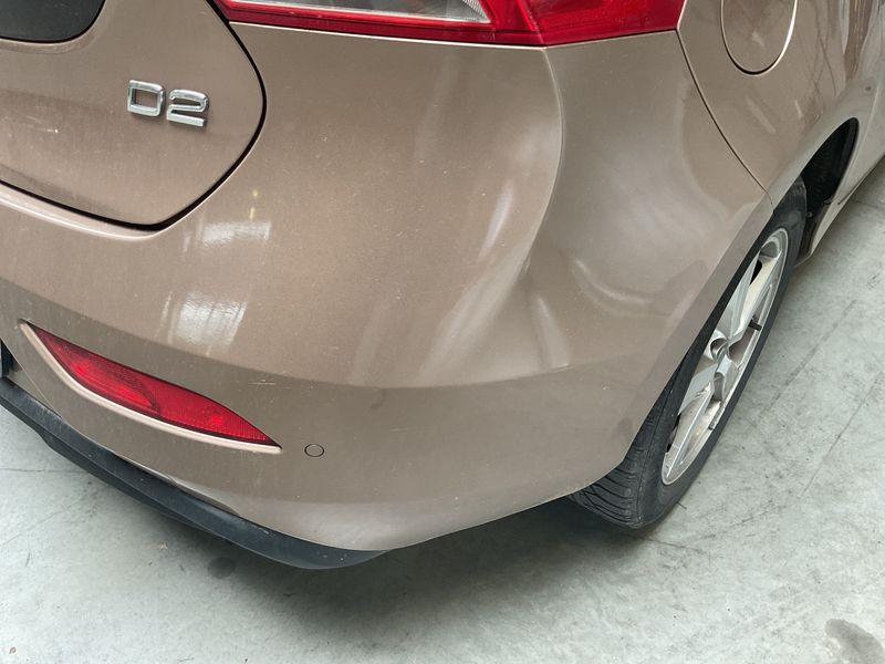 Volvo V40 2.0 D2 Kinetic 2016 – снимка 29