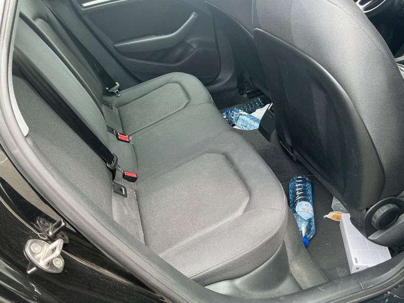 Audi A3 Sportback 30 TFSI — zdjęcie 14