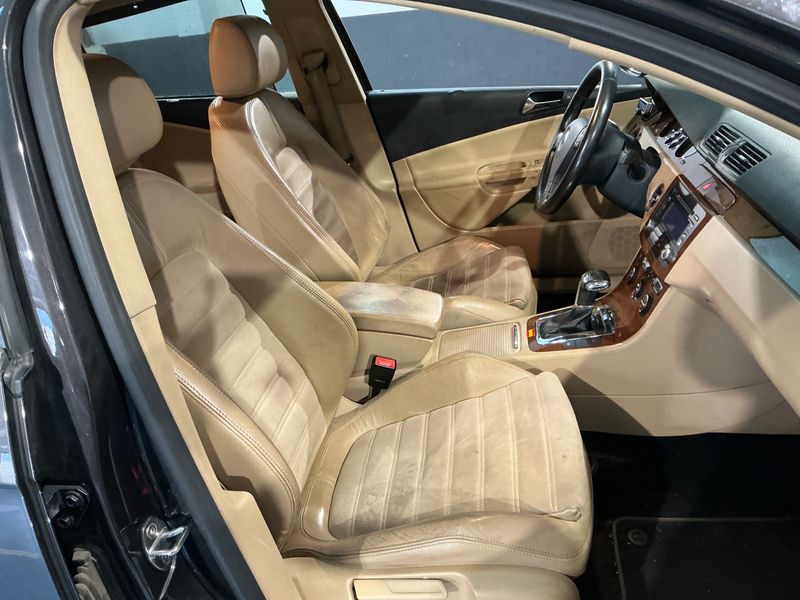 Volkswagen Passat 2.0 TDI Highline — zdjęcie 3
