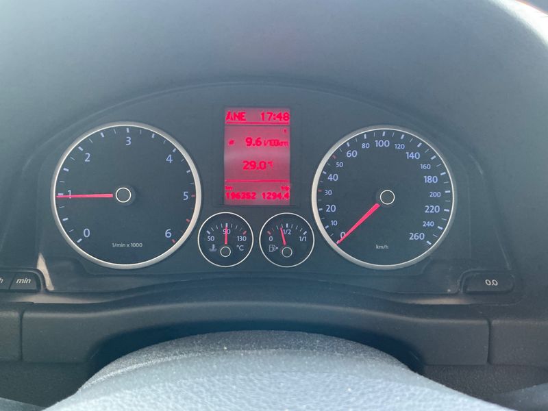 Volkswagen Tiguan 2.0 TDI Sport & Style 4Motion — zdjęcie 13