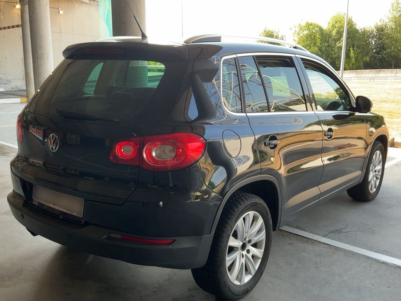 Volkswagen Tiguan 2.0 TDI Sport & Style 4Motion — zdjęcie 6