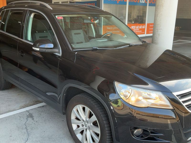 Volkswagen Tiguan 2.0 TDI Sport & Style 4Motion — zdjęcie 8
