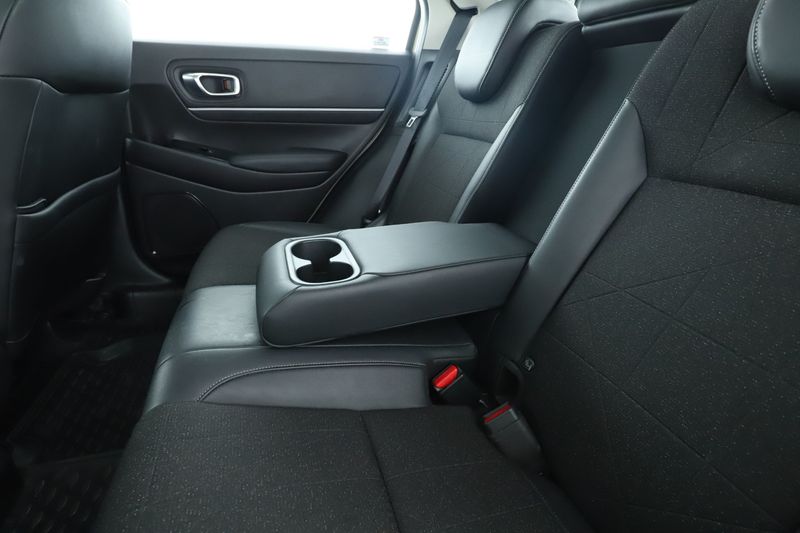 Honda HR-V 1.5 i-MMD Hybrid Advance — zdjęcie 14