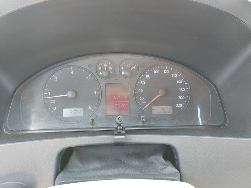 Volkswagen T5 Caravelle 2.5 TDI Comfortline 4Motion lang — zdjęcie 12