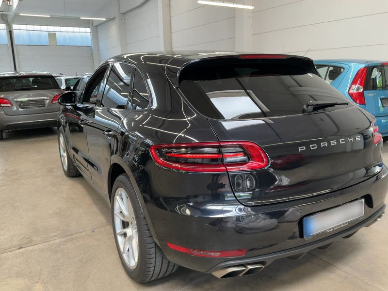 Porsche Macan Turbo — zdjęcie 3