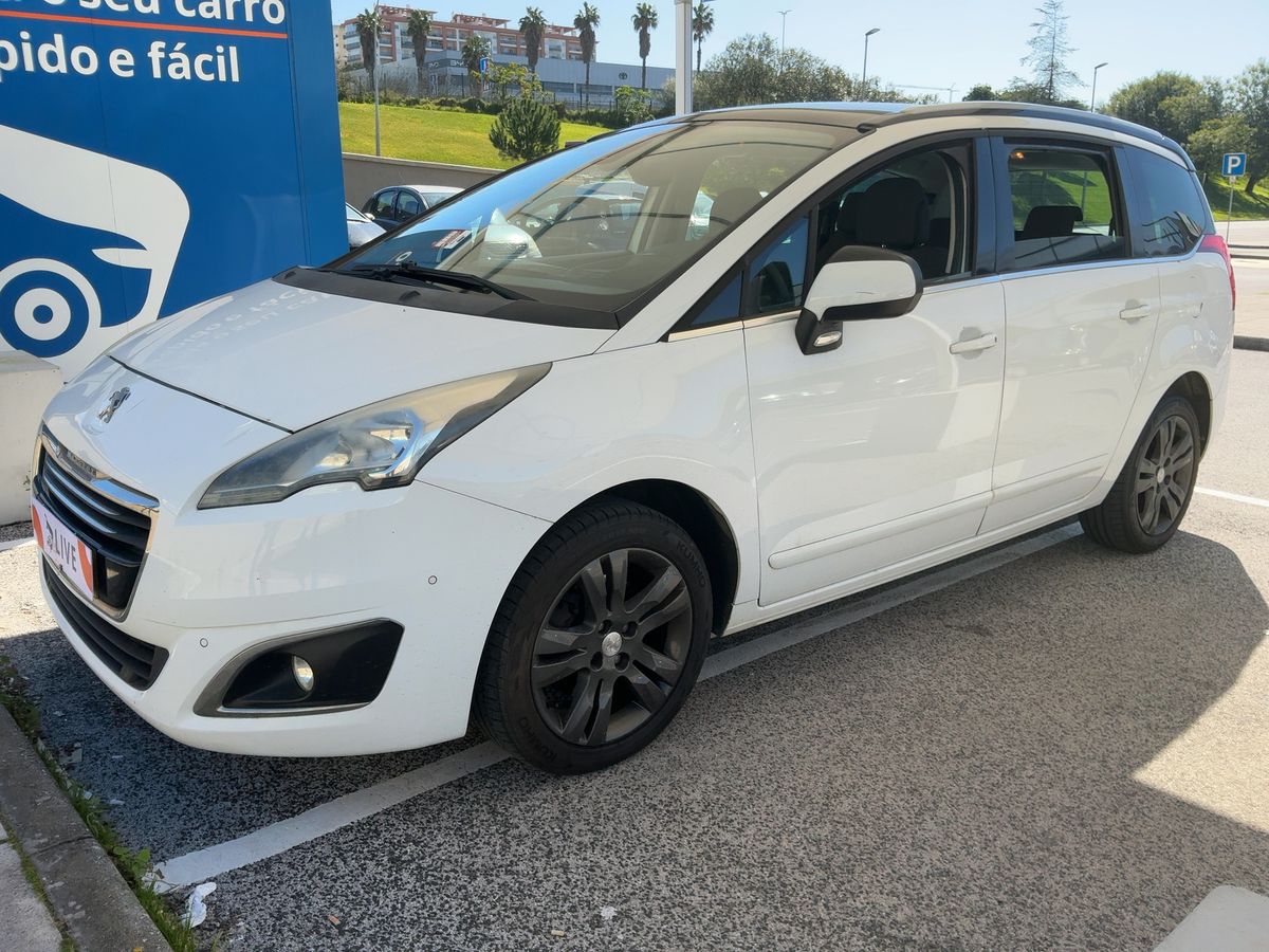 Peugeot 5008 d'occasion