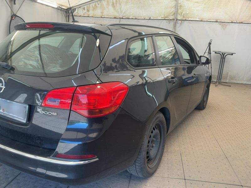 Opel Astra 1.4 Turbo Style — zdjęcie 6