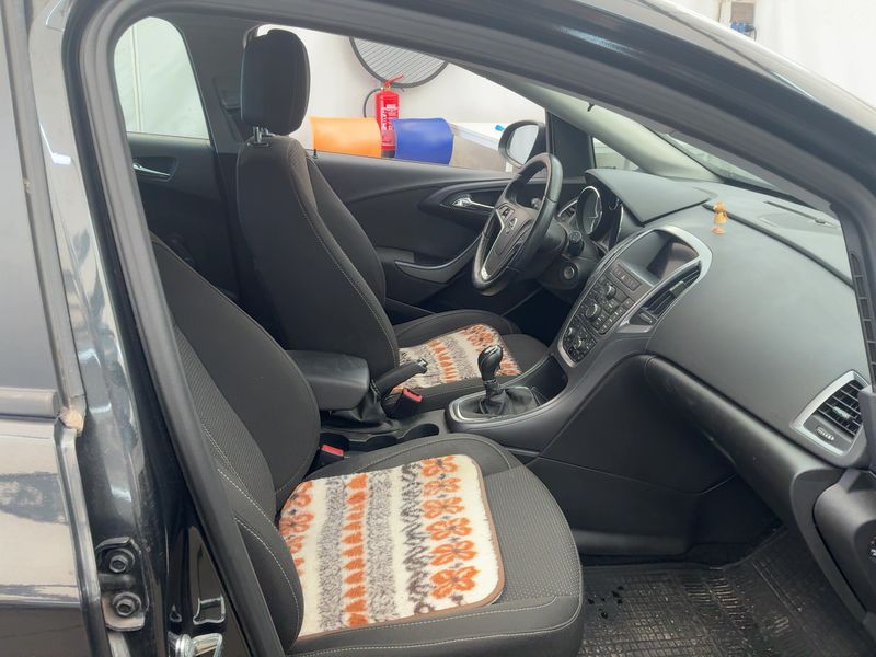 Opel Astra 1.4 Turbo Style — zdjęcie 11