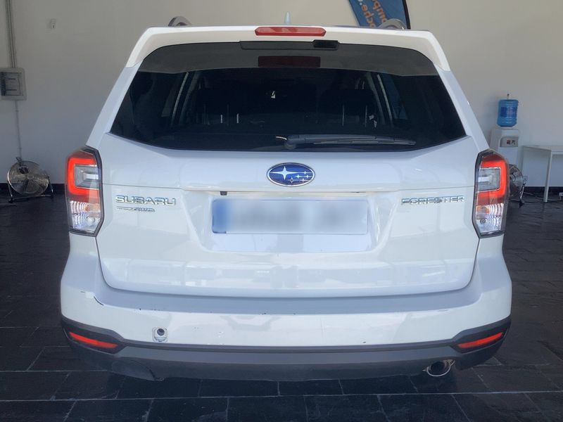 Subaru Forester 2.0 Executive — zdjęcie 5
