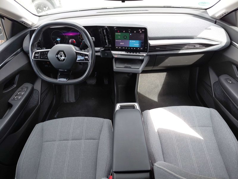 Renault Megane E-Tech EV60 Equilibre — zdjęcie 11