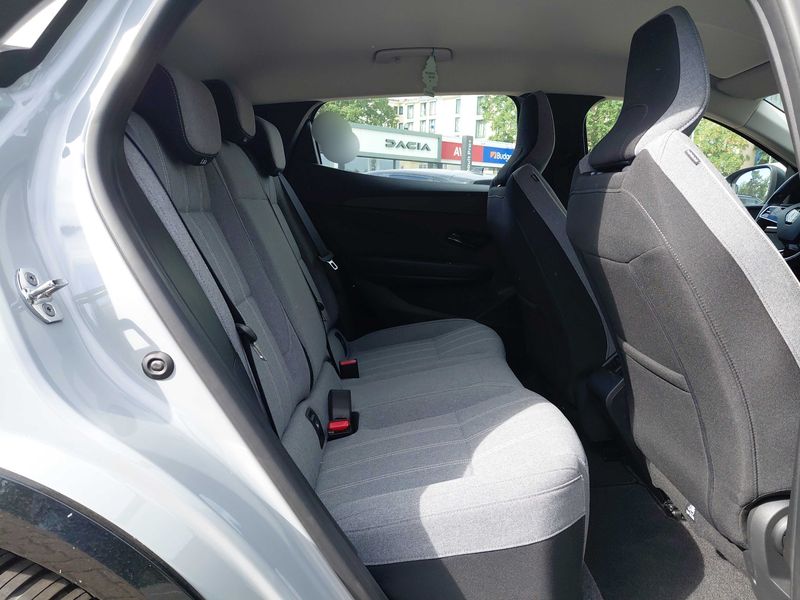 Renault Megane E-Tech EV60 Equilibre — zdjęcie 13