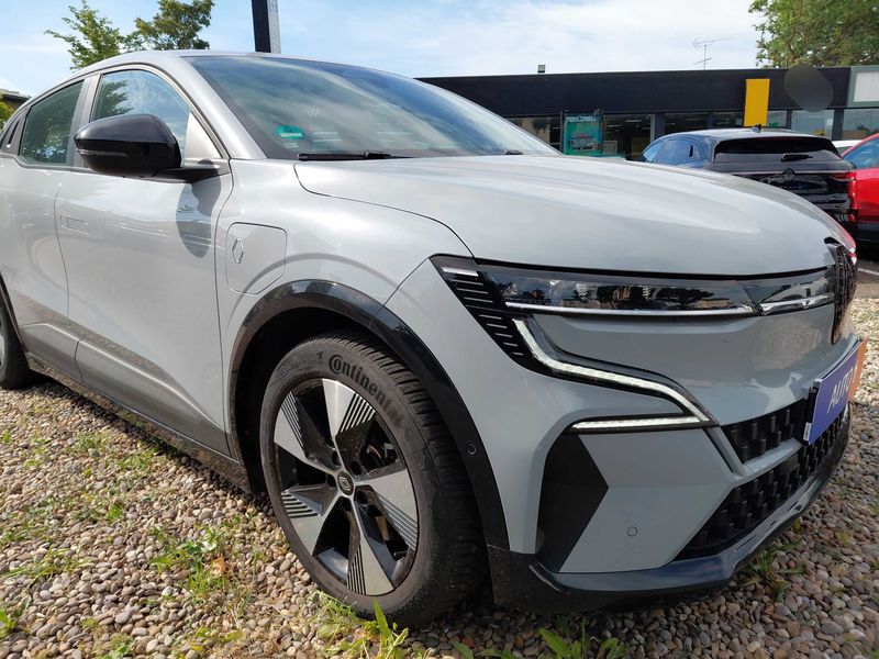Renault Megane E-Tech EV60 Equilibre — zdjęcie 6