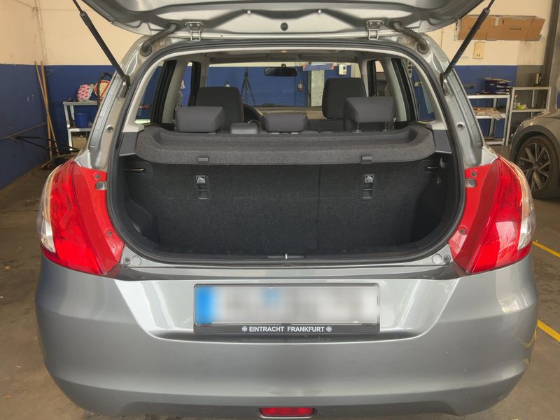 Suzuki Swift 1.2 Comfort — zdjęcie 10