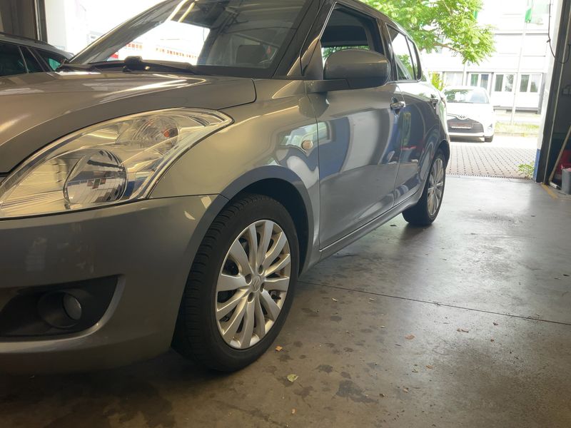Suzuki Swift 1.2 Comfort — zdjęcie 2