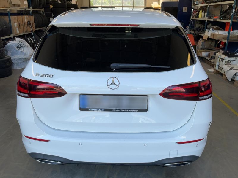 Mercedes-Benz B-Klasse B 200 AMG Line — zdjęcie 5