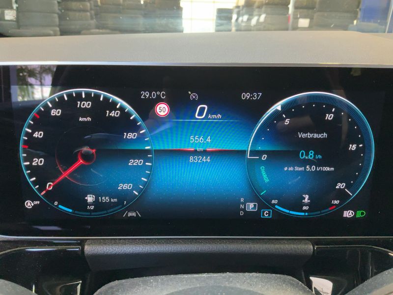 Mercedes-Benz B-Klasse B 200 AMG Line — zdjęcie 13