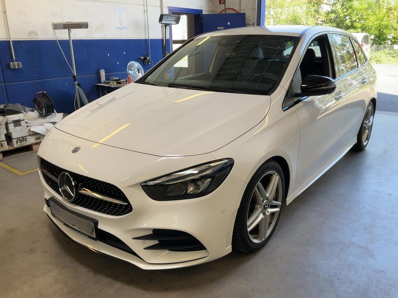 Mercedes-Benz B-Klasse B 200 AMG Line